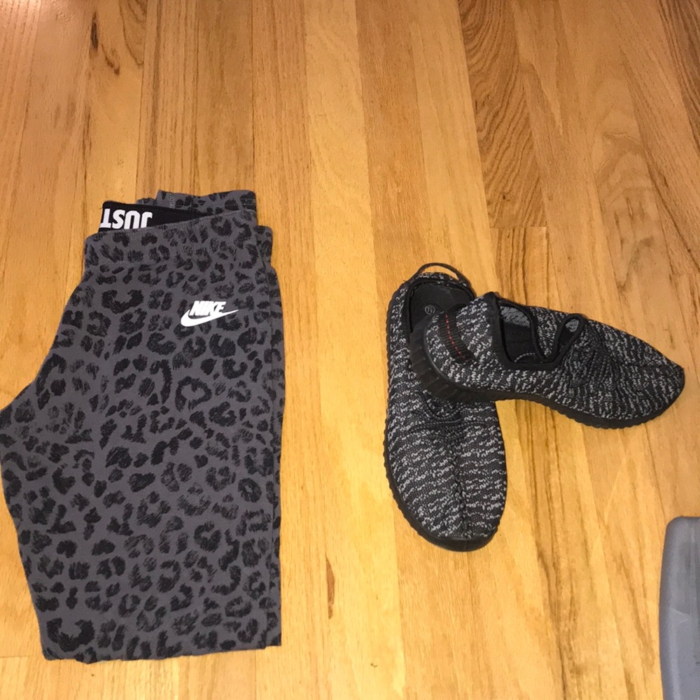 Fake yeezy and Nike leggings bundle